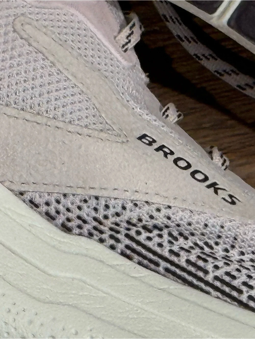 Brooks ghost max